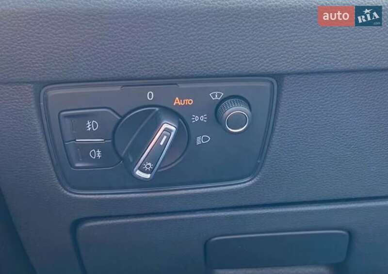 Універсал Volkswagen Passat Alltrack 2016 в Києві фото 10 Універсал Volkswagen Passat Alltrack 2016 в Києві