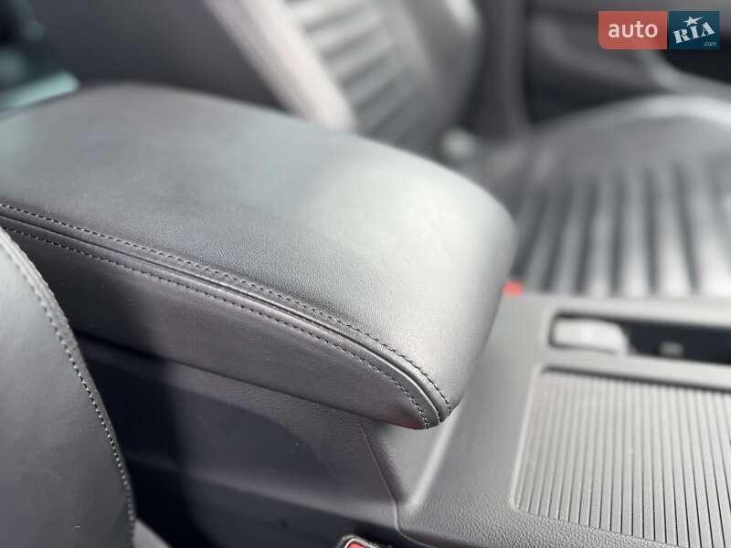 Универсал Volkswagen Passat Alltrack 2019 в Киеве фото 57 Универсал Volkswagen Passat Alltrack 2019 в Киеве