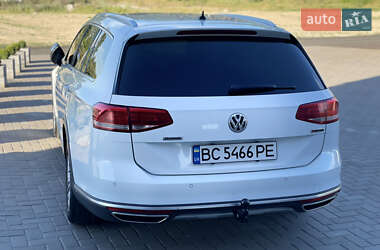 Універсал Volkswagen Passat Alltrack 2015 в 