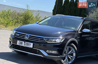 Универсал Volkswagen Passat Alltrack 2018 в 