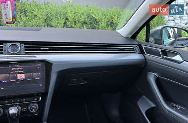 Универсал Volkswagen Passat Alltrack 2018 в 