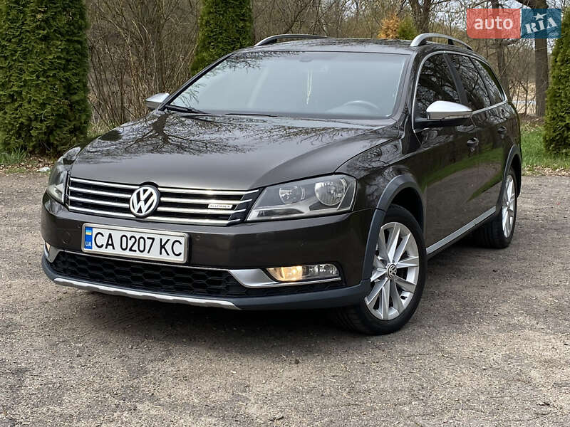 Volkswagen Passat Alltrack 2012
