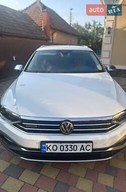 Универсал Volkswagen Passat Alltrack 2019 в Мукачево