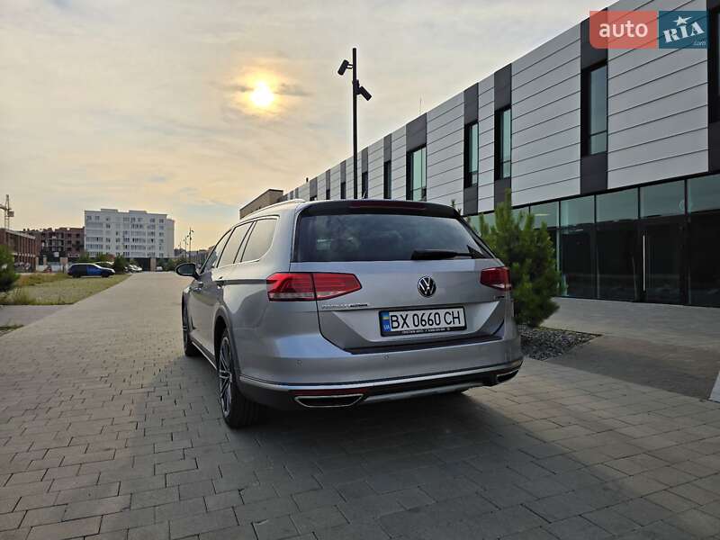 Универсал Volkswagen Passat Alltrack 2019 в Хмельницком