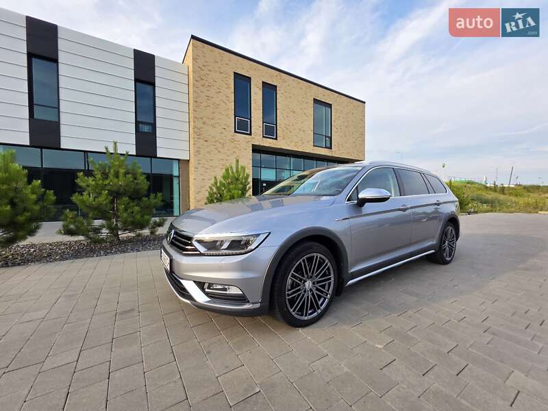 Универсал Volkswagen Passat Alltrack 2019 в Хмельницком
