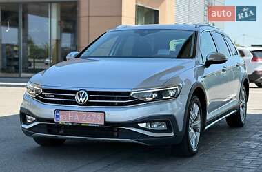 Универсал Volkswagen Passat Alltrack 2019 в Днепре