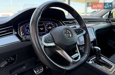 Универсал Volkswagen Passat Alltrack 2019 в 