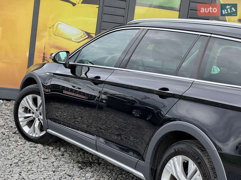 Универсал Volkswagen Passat Alltrack 2018 в Стрые