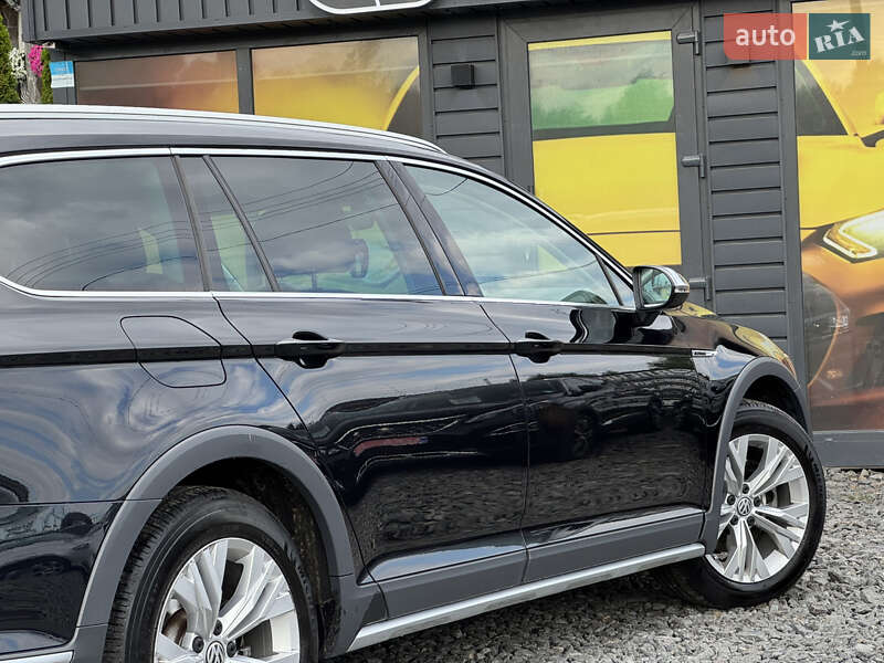 Универсал Volkswagen Passat Alltrack 2018 в Стрые