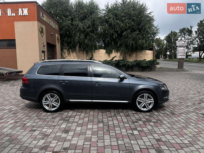 Универсал Volkswagen Passat Alltrack 2014 в Ровно