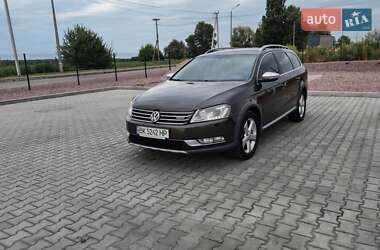 Универсал Volkswagen Passat Alltrack 2012 в Броварах