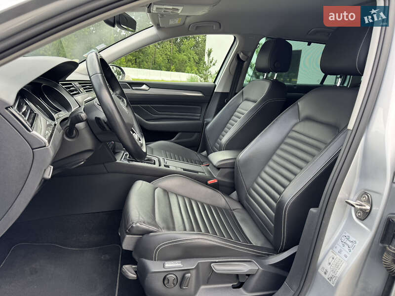 Универсал Volkswagen Passat Alltrack 2020 в Луцке