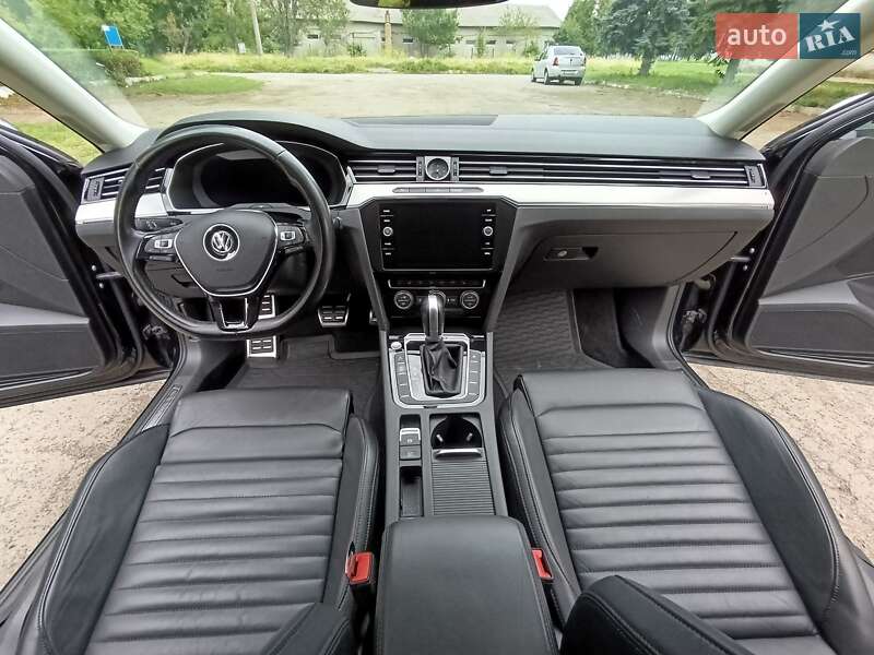 Универсал Volkswagen Passat Alltrack 2019 в Луцке