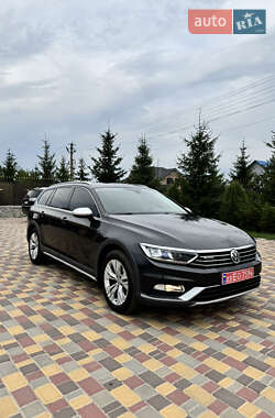 Універсал Volkswagen Passat Alltrack 2017 в Котельві