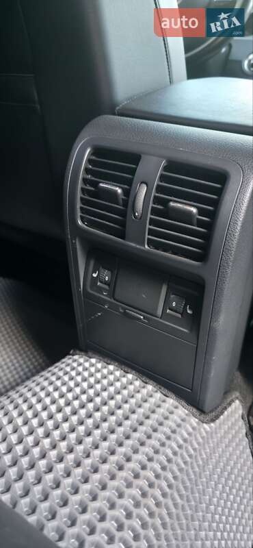 Універсал Volkswagen Passat Alltrack 2014 в Києві фото 14 Універсал Volkswagen Passat Alltrack 2014 в Києві