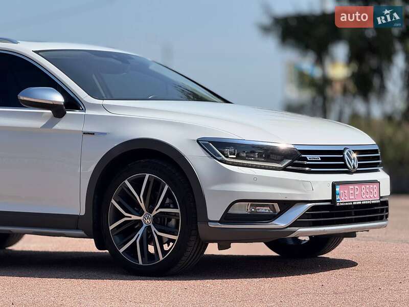 Универсал Volkswagen Passat Alltrack 2018 в 