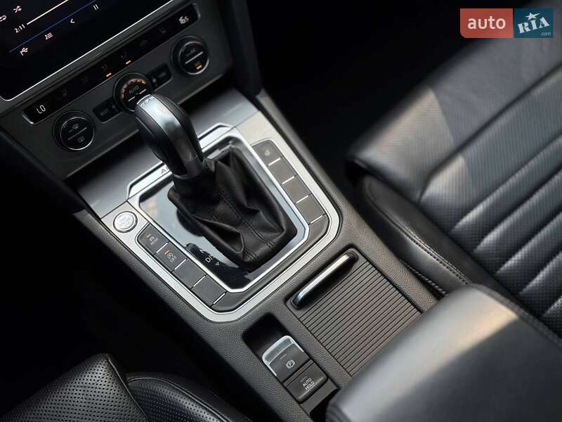 Универсал Volkswagen Passat Alltrack 2018 в Бердичеве