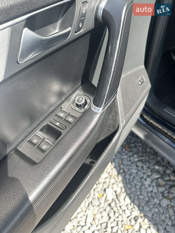 Универсал Volkswagen Passat Alltrack 2012 в Городке