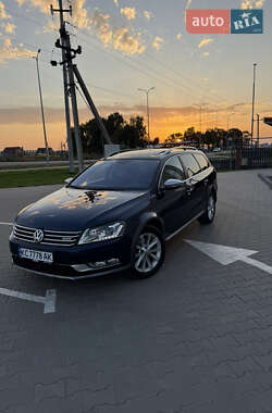 Универсал Volkswagen Passat Alltrack 2013 в Луцке