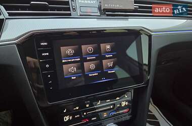 Универсал Volkswagen Passat Alltrack 2021 в 