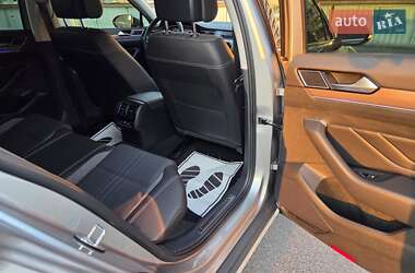 Универсал Volkswagen Passat Alltrack 2021 в 