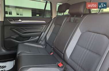 Универсал Volkswagen Passat Alltrack 2021 в 