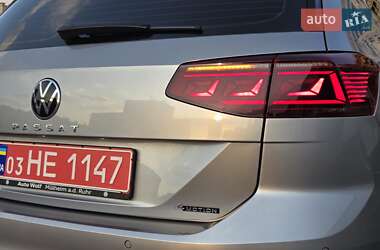 Универсал Volkswagen Passat Alltrack 2021 в 