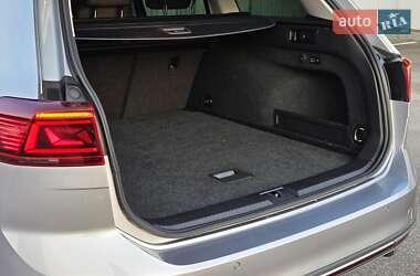 Универсал Volkswagen Passat Alltrack 2021 в 