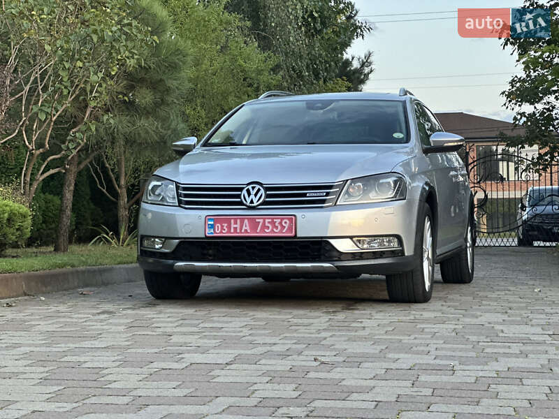 Универсал Volkswagen Passat Alltrack 2013 в Сарнах