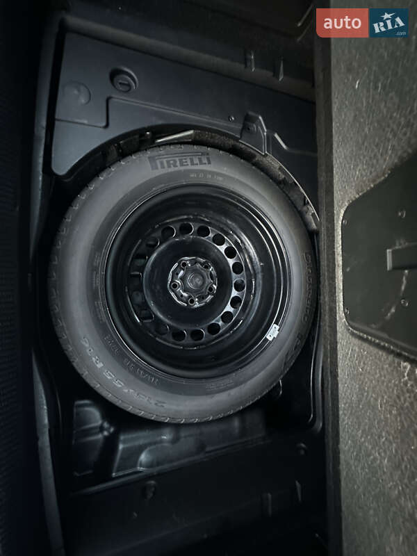 Универсал Volkswagen Passat Alltrack 2013 в Сарнах