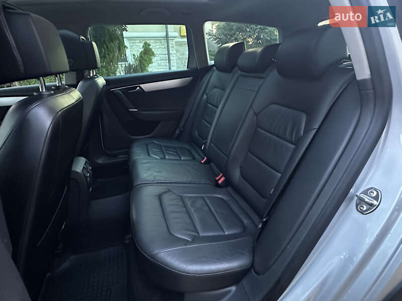 Универсал Volkswagen Passat Alltrack 2013 в Сарнах