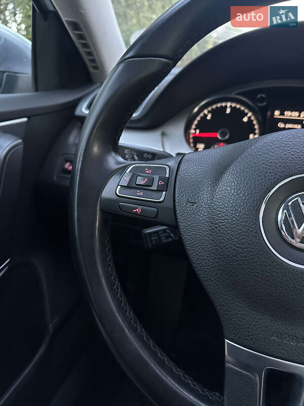 Универсал Volkswagen Passat Alltrack 2013 в Сарнах
