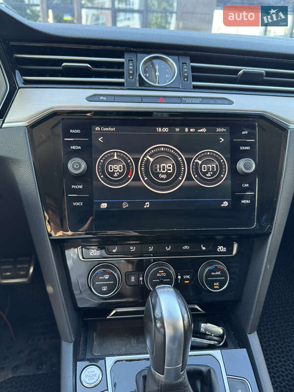 Универсал Volkswagen Passat Alltrack 2017 в Тернополе