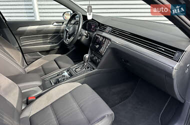 Универсал Volkswagen Passat Alltrack 2020 в 