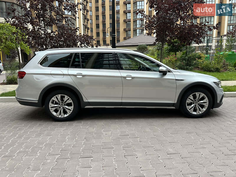 Универсал Volkswagen Passat Alltrack 2020 в Киеве фото 3 Универсал Volkswagen Passat Alltrack 2020 в Киеве