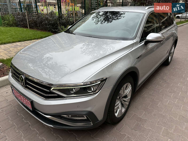 Универсал Volkswagen Passat Alltrack 2020 в Киеве фото 12 Универсал Volkswagen Passat Alltrack 2020 в Киеве