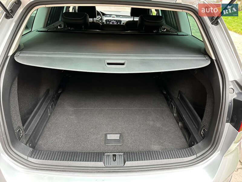 Универсал Volkswagen Passat Alltrack 2020 в Киеве фото 30 Универсал Volkswagen Passat Alltrack 2020 в Киеве