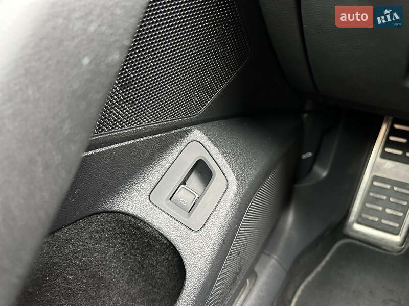 Универсал Volkswagen Passat Alltrack 2020 в Киеве фото 35 Универсал Volkswagen Passat Alltrack 2020 в Киеве