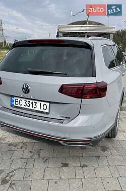 Универсал Volkswagen Passat Alltrack 2022 в 