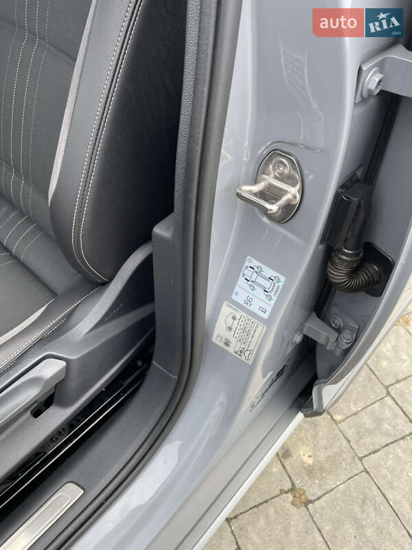 Универсал Volkswagen Passat Alltrack 2022 в Львове фото 30 Универсал Volkswagen Passat Alltrack 2022 в Львове