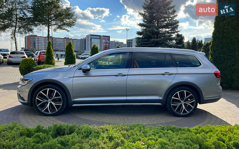 Універсал Volkswagen Passat Alltrack 2019 в Львові