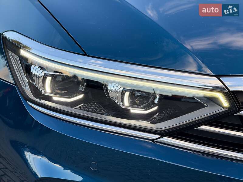 Универсал Volkswagen Passat Alltrack 2020 в Луцке