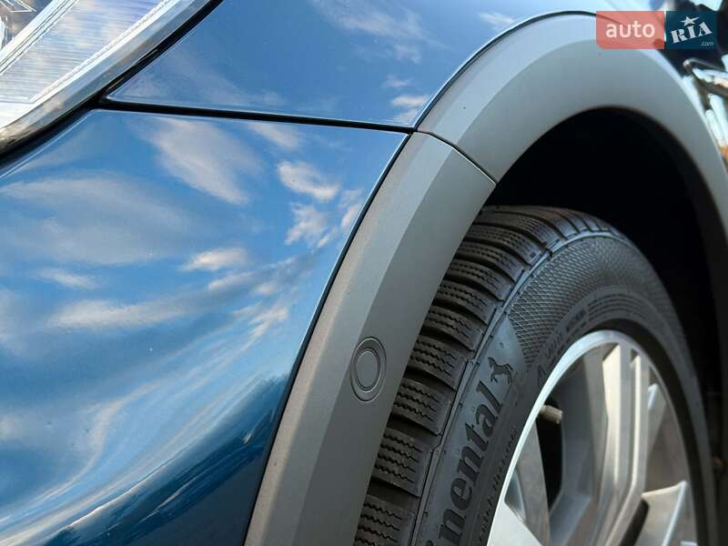 Универсал Volkswagen Passat Alltrack 2020 в Луцке