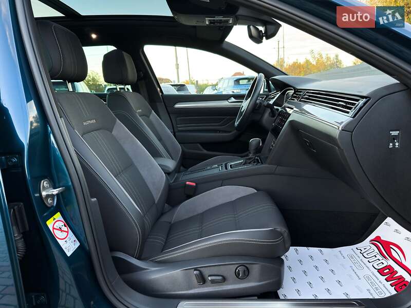 Универсал Volkswagen Passat Alltrack 2020 в Луцке