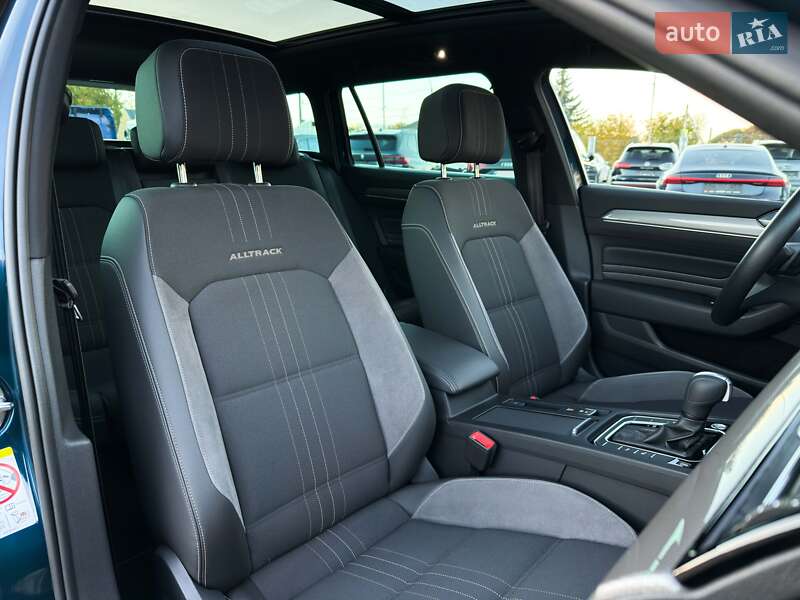 Универсал Volkswagen Passat Alltrack 2020 в Луцке