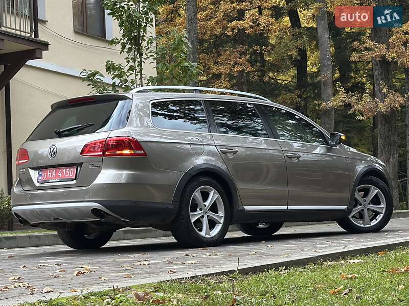 Универсал Volkswagen Passat Alltrack 2014 в Дрогобыче