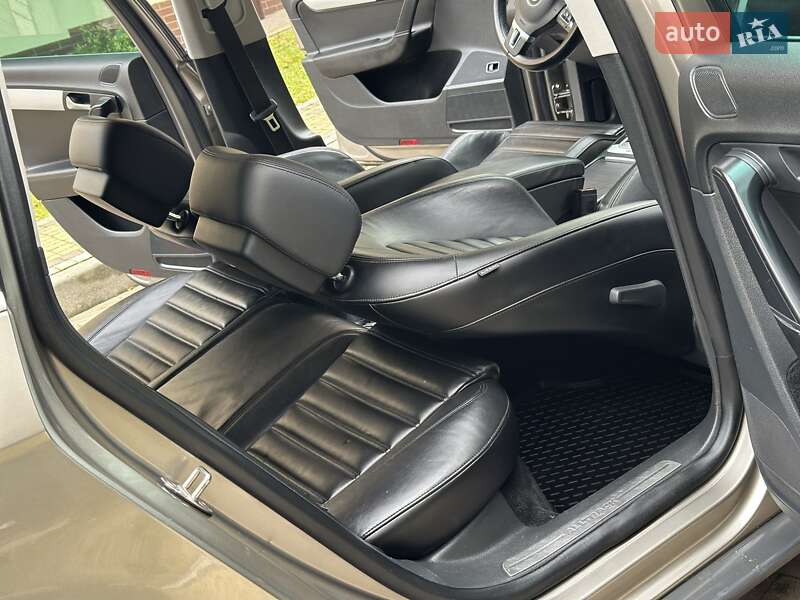 Универсал Volkswagen Passat Alltrack 2014 в Дрогобыче