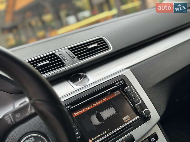 Универсал Volkswagen Passat Alltrack 2014 в Дрогобыче