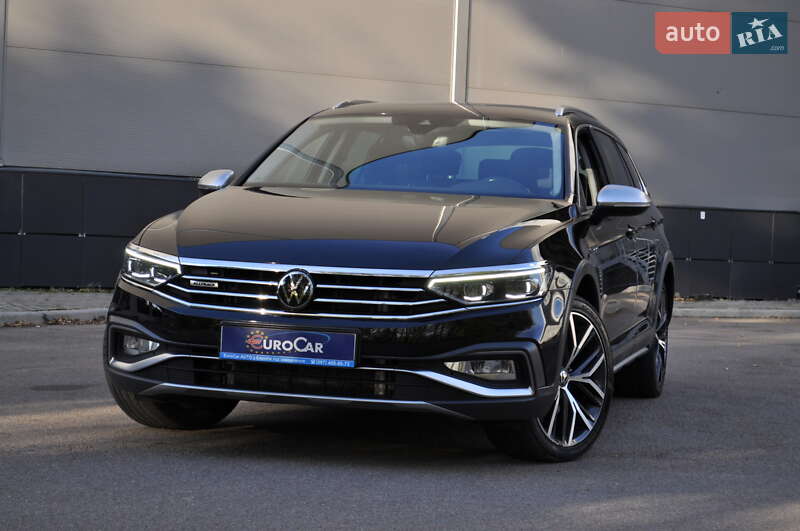 Универсал Volkswagen Passat Alltrack 2022 в Киеве