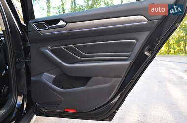 Универсал Volkswagen Passat Alltrack 2022 в 